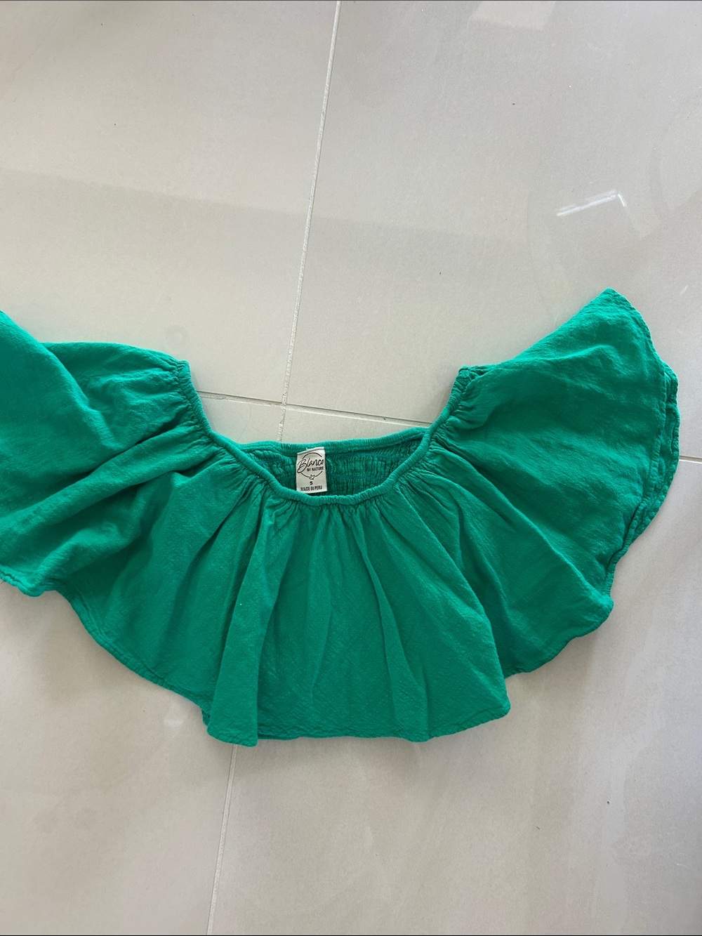 Off-Shoulder Ruffle Crop Top - Emerald Green